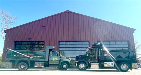 Smith and sons marshfield.  Rated at 4.  Our commitment to excellence i...