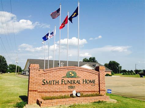 Smith funeral home greenville ms obituaries. .  <a href=https://testnnnn.on-forge.com/assets/ima...
