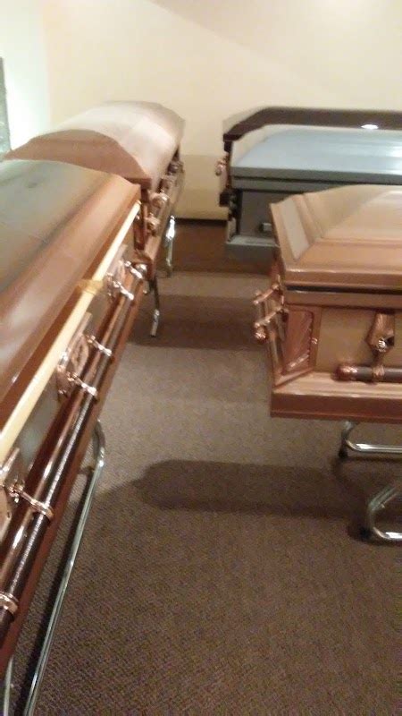 Smith funeral homes crematory.  Funeral services will be held 2 PM Sunda...