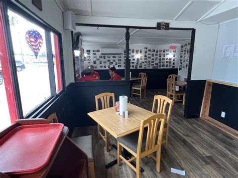 639 N Poplar St, Centralia, IL 62801; Leave us a Review: Google Yelp. Monday – Saturday: 10AM – 7PM Sunday: Closed. Return to Menu. Order on DoorDash. Pulled Pork Sandwich $ 7.00. Related Products. Related products. ... Smitty's Burger Barn . 639 N Poplar St, Centralia, IL 62801 • (618) 918-3234.. 
