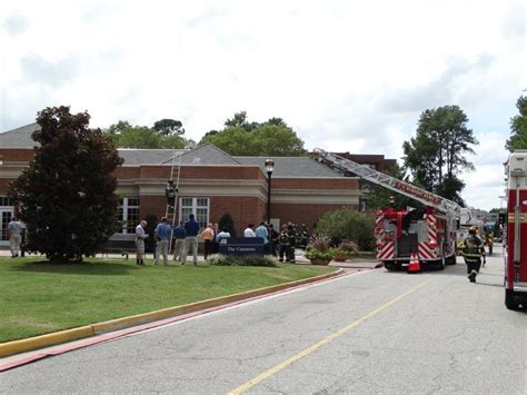 Smoke device interrupts UT student event, Gearing Hall evacuated