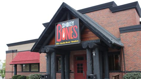 Smokey bone restaurant. Smokey Bones, Owner at Smokey Bones Peachtree City, responded to this review Responded June 30, 2023 Toni, our grill masters work tirelessly to craft top-quality BBQ, and it's tough to see your disappointment with your Pulled Pork Sammy and Wings. 