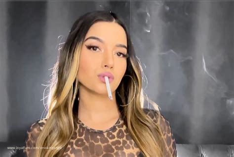 🍌 [SEX VIDEO] Smoking_Babee Onlyfans Leak