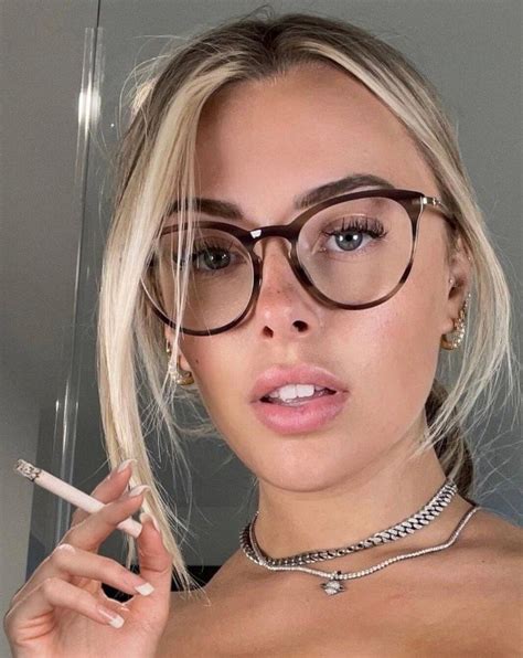 Smoking_Intens3Girl2 Onlyfans Leak XXX 🍆