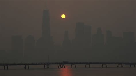 Smoky haze blanketing U.S. and Canada could last into the weekend