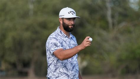 Smotherman posts 63 for one-shot lead in Mexico, Rahm 4 back