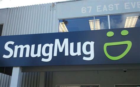 Smugmug offices.  https://hackbone.  I want to make a video with both still pictures a...