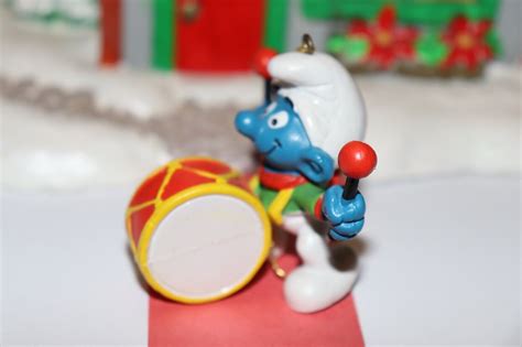 Smurfs 51908 Smurf Christmas Drummer 1981 PVC Christmas Ornament …