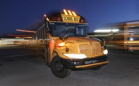 Snags persist, but overall improvement for Kentucky district restarting classes after busing fiasco