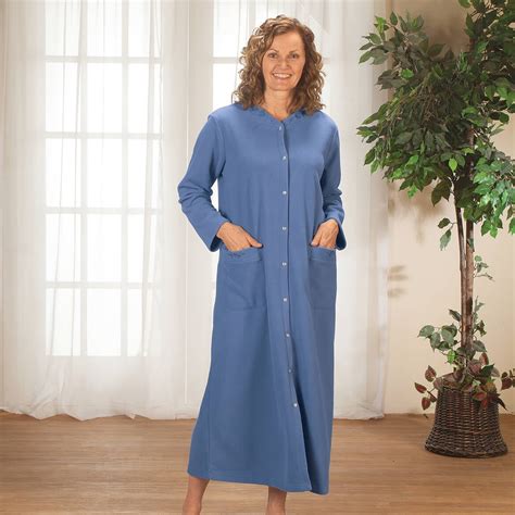 • Better-Than-Basic Fleece Snap Front Robe. • Women’s full-length robe with easy snap buttons and the softest fleece fabric. • Easy snap-button closure down the front. • Ultra-plush fleece fabric is double brushed for superior softness. • Handy stitched pockets. • Contrasting ribbed collar and cuffs. • Longer length that hits at ....