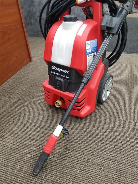  High Pressure Hose Length: 25 ft / 7.6 m. Weight: 39.6 lb / 17.65 kg. NOTE: We are not Snap-on or affiliated with them. We did not sell these Pressure Washers but do offer some parts for them, as shown below. Snap-on 870617 Also Known as 691699. Snap-on 870617 & 691699 Breakdown & Owners Manual. 25' Hose, Gun, Wand, Tip Kit 2.0. . 