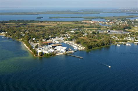 Snead island florida. Chris Angermann. Special to the Herald-Tribune. Snead Island at the mouth of the Manatee River and south of Terra Ceia Bay has a pristine, old-Florida atmosphere. There are only 800 homes... 