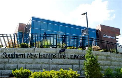  When comparing SNHU with other institutions, factors such as accreditation, acceptance rate, graduation rate, transfer credits, and tuition fees should be taken into account. Evaluating these aspects will provide a clearer picture of the strengths and weaknesses of SNHU in relation to other educational institutions. . 