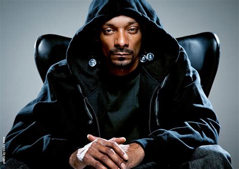 Music video by Snoop Dogg performing Who Am I (What&x27;s My Name). . Snohp
