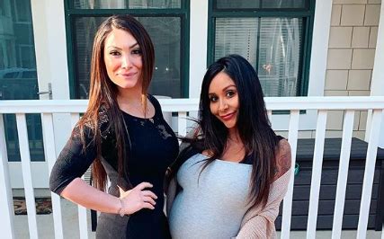 Snooki Defends Deena Cortese From Plastic Surgery Accusation - Life & Style