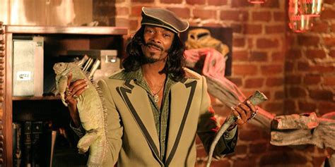 Snoop dogg movie. One is a hard-line gangsta rapper from Long Beach, California. The other is a famous lifestyle guru who showed us the secrets of kitchen, home and garden. Together, Snoop Dogg and ... 