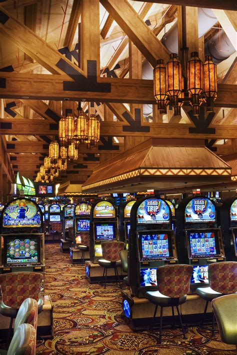 Snoqualmie casino poker