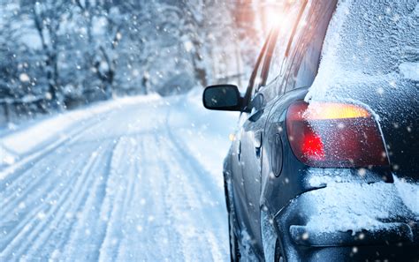 Snow Driving: How To Safely Drive In Snow Covered Roads