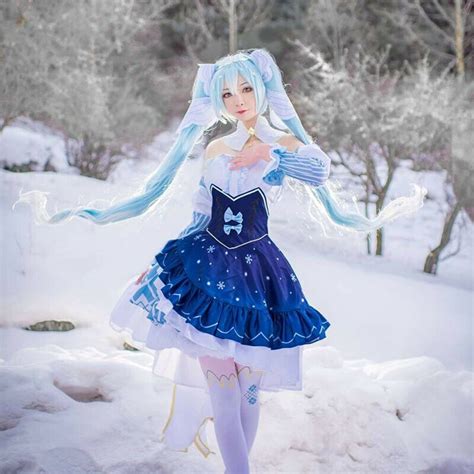 Snow Miku Cosplay: A Winter Wonderland of Creativity and Fandom