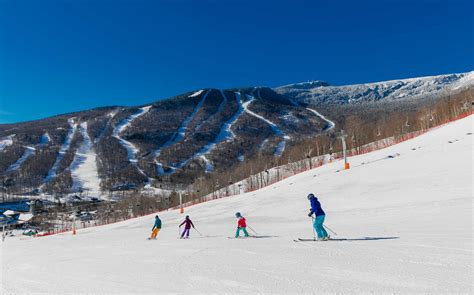 Mount Snow is a year round Vermont mountain resort offering Northeast skiers and snowboarders access to top terrain for beginners to experts.. 
