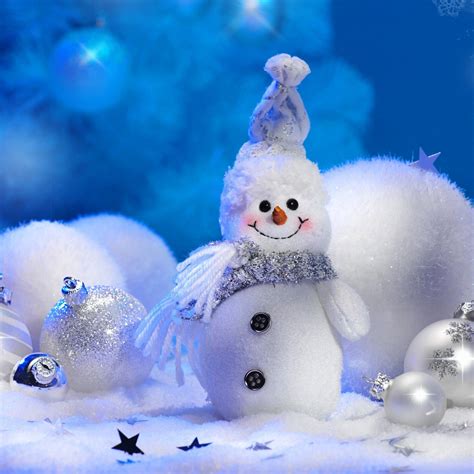 Snowmans - Evil Snowmen were NPCs added for the Frozen Days event. Icy monsters created by Krampus, they had glowing red eyes when awake. They appeared again in the Christmas 2023 Event, using a newer version of the NPC system. At first glance, they appeared the same as the Snowmen who have appeared in years past, …