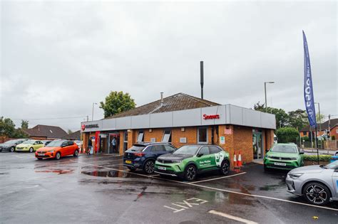 Snows Vauxhall Chandlers Ford Car dealership in …