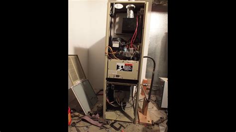 Jan 7, 2013 · Just a few problems I found with the Snyder General model GUA gas furnace.This video is part of the heating and cooling series of training videos made to acc... .