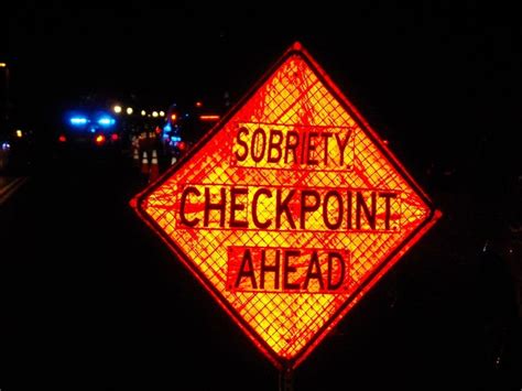 Sobriety checkpoints this weekend. The main costs are for law enforcement time and for publicity. A typical checkpoint using 15 or more officers can cost $5,000 to $7,000 (Robertson & Holmes, 2011). However, law enforcement costs can be reduced by operating checkpoints with smaller teams of 3 to 5 officers (NHTSA, 2006b; Stuster & Blowers, 1995). 