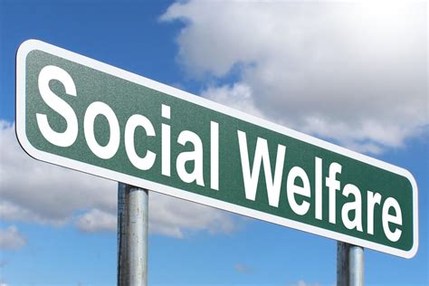 Social weldare. Finding Social Welfare in a Transnational World ... Story Date: Thursday, August 10, 2023 Politics Professor Erica Dobbs' new book was published this year ... 