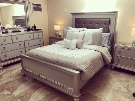 Sofia vergara furniture bedroom. Things To Know About Sofia vergara furniture bedroom. 