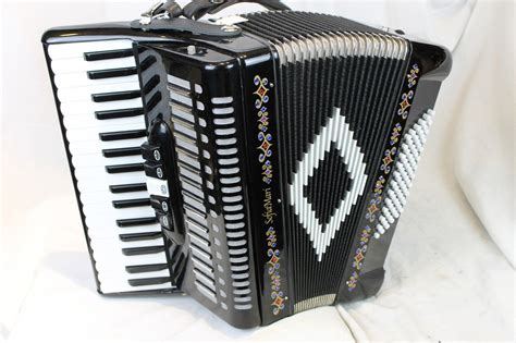 Sofiamari accordion. Things To Know About Sofiamari accordion. 