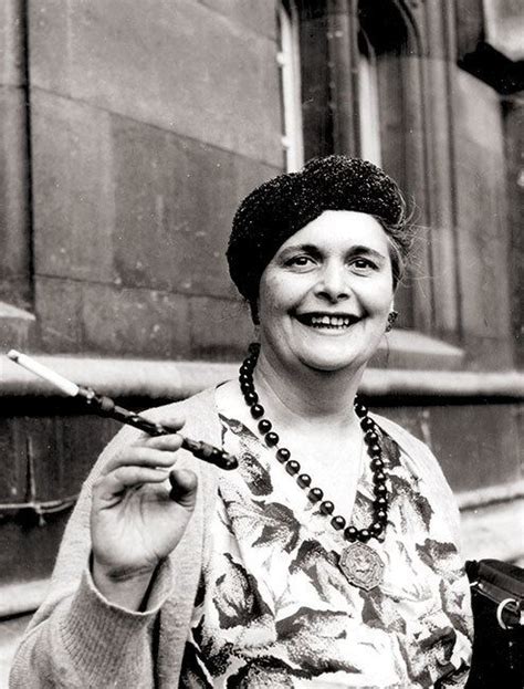 Sofka Skipwith - Wikipedia