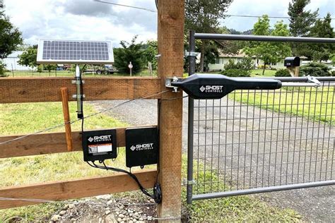 Solar gate opener kit. A solar-powered gate opener lets your gate open and close in the event of a power outage, allows you to install it far from electrical networks, and helps conserve the Earth's resources. Includes installation hardware. Designed for use with Viking Access Solar Powered Swing and Slide Gate Operators. Kit Includes: (2) 50 Watt 12V Solar Panels 