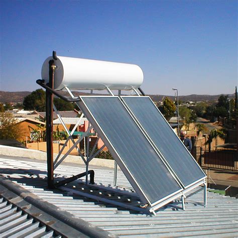 Solar panel heater. The number of solar panels needed to heat your greenhouse will vary widely depending on the size of your greenhouse and your winter climate. A solar panel produces between 10 and 35-kilowatt hours of electricity per square foot per year. The standard size for a solar panel is slightly larger than three by five feet, … 