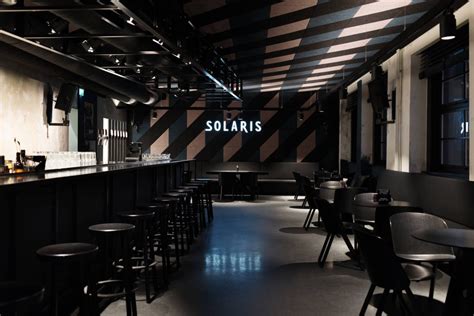 Solaris bar