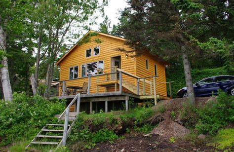 Solbakken resort. View deals for Solbakken Resort On Superior. Lake Superior is minutes away. WiFi and parking are free, and this hotel also features an airport shuttle. All rooms have cable TV and fridges. 