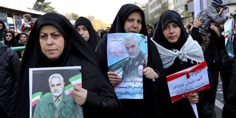 Soleimani funeral: Daughter warns of ′dark day′ for US