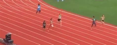 Somalian sports minister apologizes after slow 100-meter runner goes viral at university games