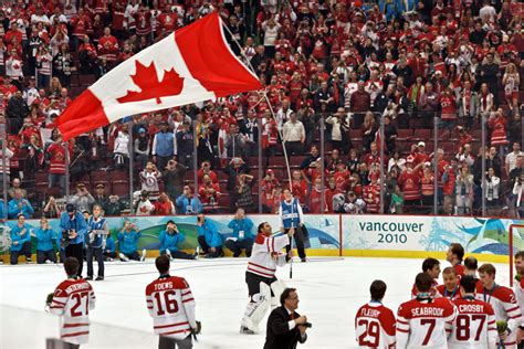 Some Canadian hockey fans want future partner to cheer for same team: survey