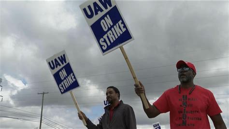 Some striking UAW members carry family legacies, Black middle-class future along with picket signs