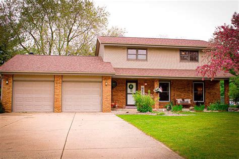 Somerset Dr, Janesville, WI 53546 - NeighborWho