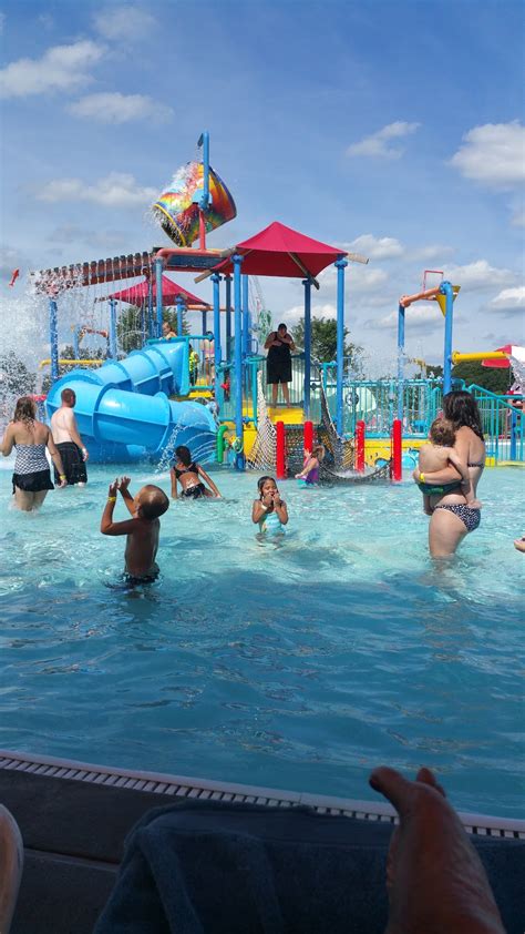 Somersplash water park. Jul 3, 2021 · SomerSplash: Fun for all - See 76 traveler reviews, 27 candid photos, and great deals for Somerset, KY, at Tripadvisor. 