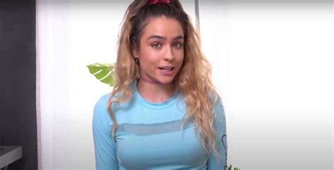 TikToker Sommer Ray's recent pantless shower video she uploaded has fans talking. Find out why by viewing the TikTok here!