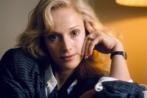 Sondra Locke dies of cancer at 74 EW.com - Entertainment Weekly