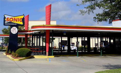 Sonic Drive-In, Las Cruces. 626 likes · 2 talking about this · 950 were here. Fast food restaurant with a retro flair in Las Cruces,NM.. 