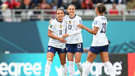 Sophia Smith stars as USWNT eases past Vietnam in its Women’s World Cup opener