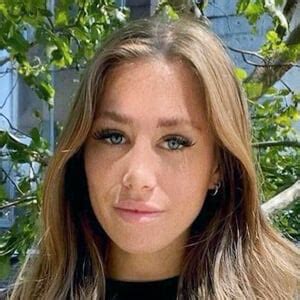 💦 Sophie Annaston Onlyfans Leaked [SEX VIDEO] 42 Vids