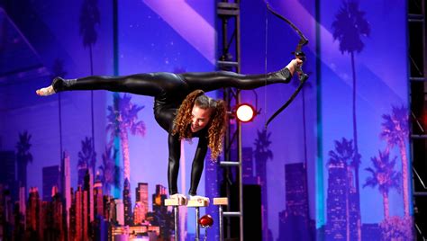 About Sofie Dossi. Sofie Dossi is a viral sensation who’s gained notoriety for her incredible contortion and hand balancing skills. She wowed the judges on the 11th season of America’s Got Talent, earning herself a golden buzzer. In 2018 she made an appearance in the Brat web series Boss Cheer, and was nominated for a Streamy Award in 2017.. Sophie dossi nude