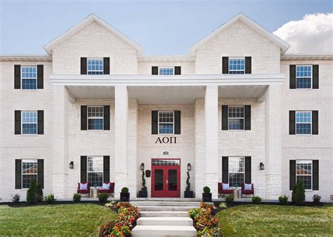 Sorority houses at mizzou. Hello and welcome to the 906! The Alpha Phi house has undergone BIG changes. In May 2021, our original house was demolished to make way for the new and improved 906. In the Fall of 2022, our house was completed. Our brand new house kept the beauty of the original one, known for its brilliant white exterior on Providence Road. 