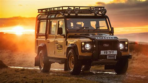 Sorpresa: ¡el Land Rover Defender de siempre vuelve a fabricarse!